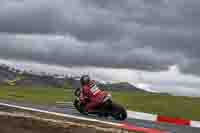 cadwell-no-limits-trackday;cadwell-park;cadwell-park-photographs;cadwell-trackday-photographs;enduro-digital-images;event-digital-images;eventdigitalimages;navarra;no-limits-trackdays;peter-wileman-photography;racing-digital-images;trackday-digital-images;trackday-photos